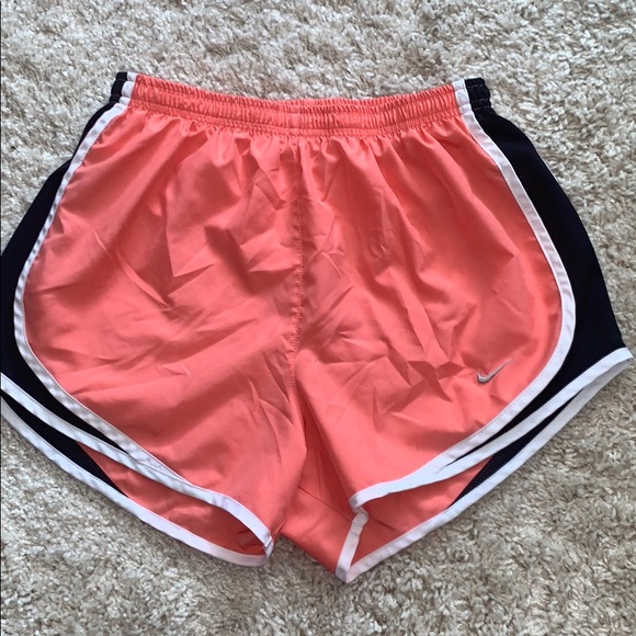 Running shorts - Picture 1 of 3